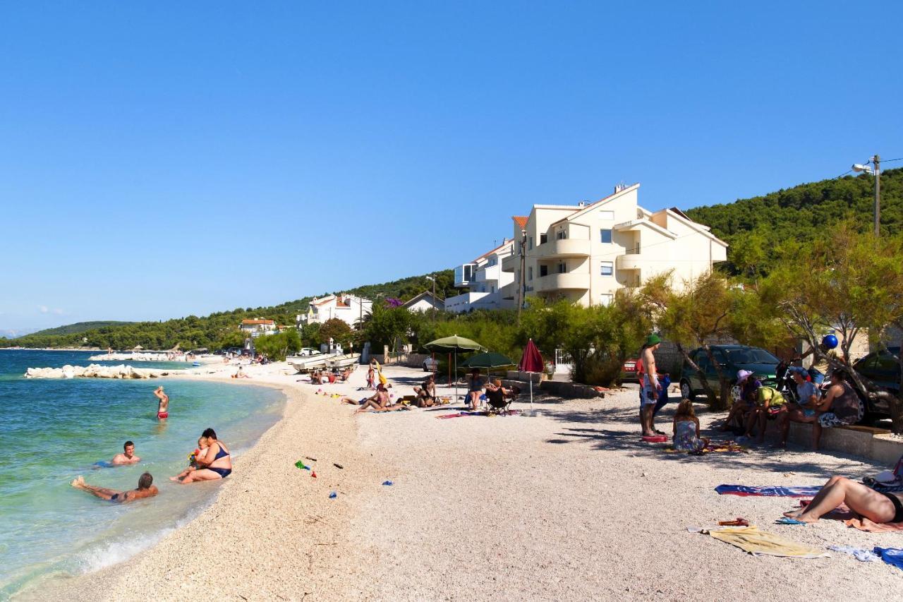 Apartments By The Sea Slatine, Ciovo - 10435 Exteriör bild